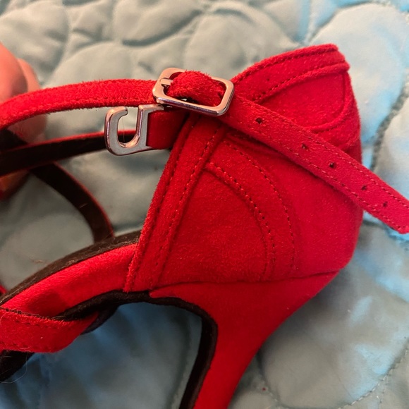 Gorgeous Red Salsa Latin Dance Shoes Size US 8 - Picture 3 of 6